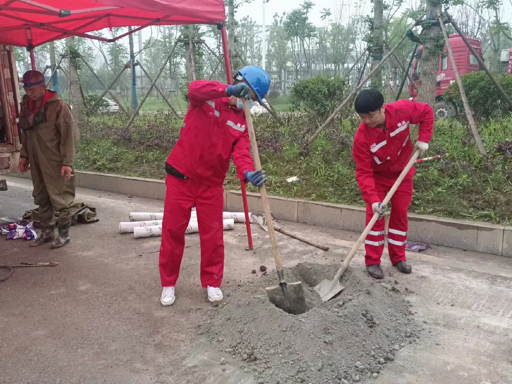 正宁管道疏通哪家好】及时进行市政管道清淤